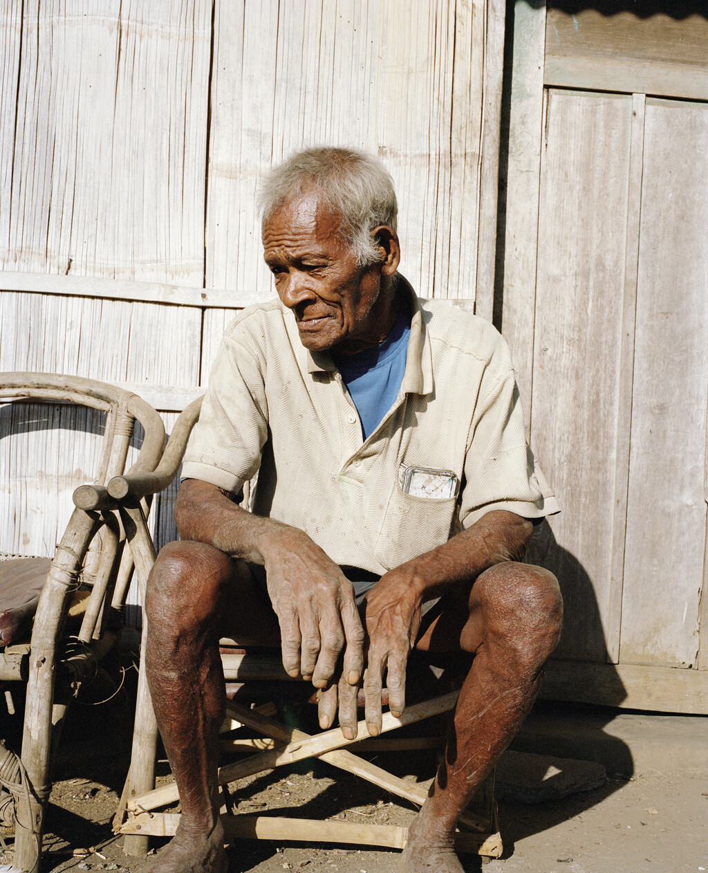 164° on the Equator - © Charles Negre