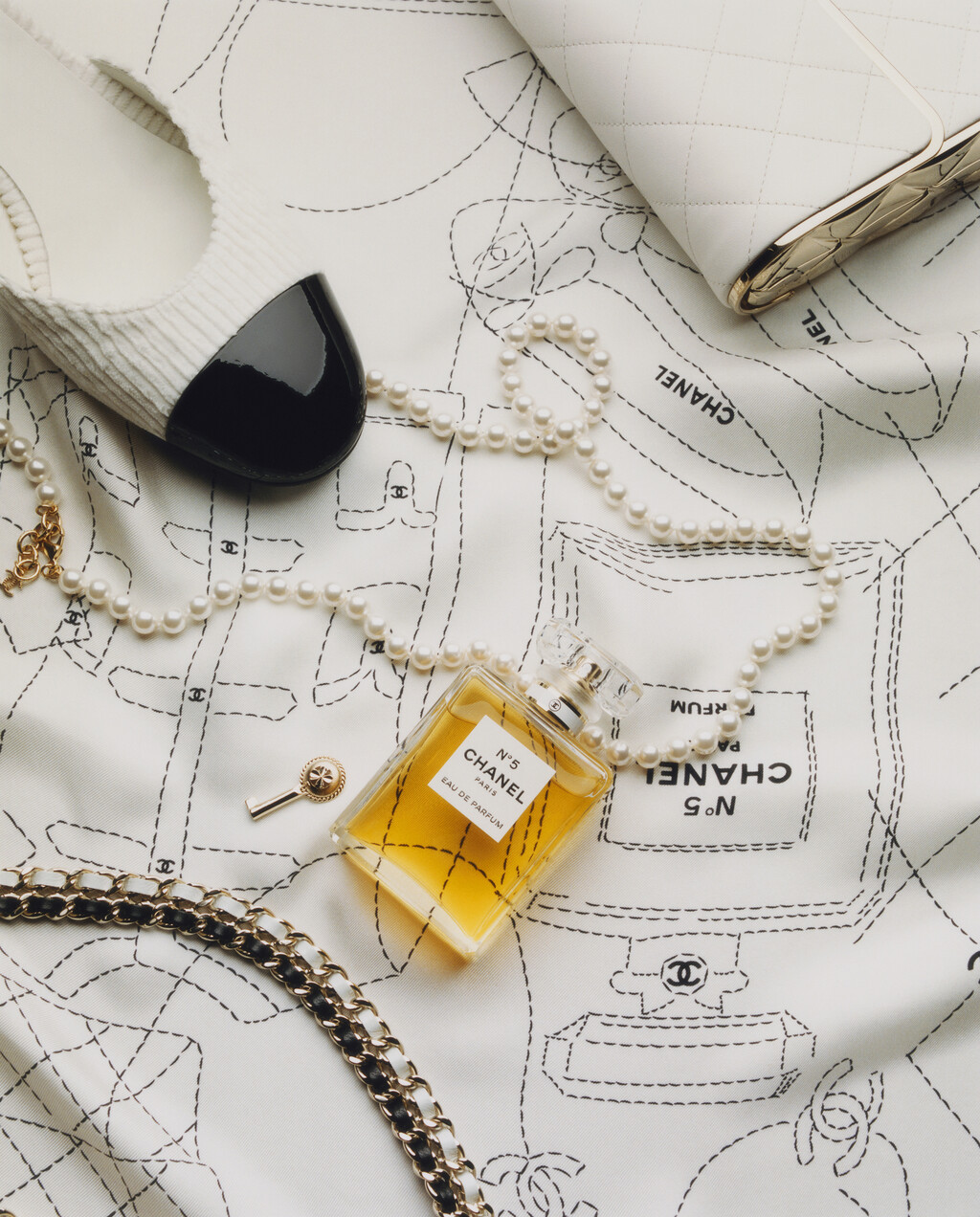 Chanel - © Charles Negre