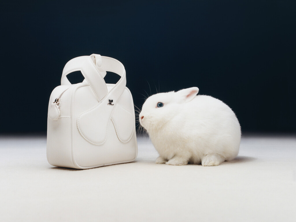 Elle US - © Charles Negre