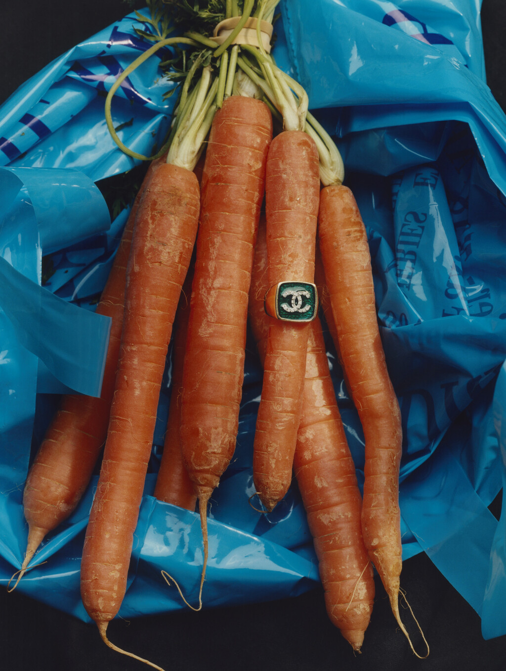 Vogue UA - © Charles Negre